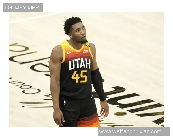 米切尔赛场爆发小插曲，裁判如何处理？