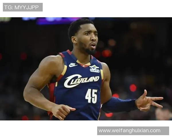 球迷炸锅:米切尔这一行为引热议! 球迷炸锅:米切尔这一行为引热议!